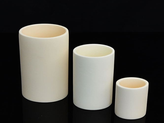 Cylinder Shape Alumina Crucible