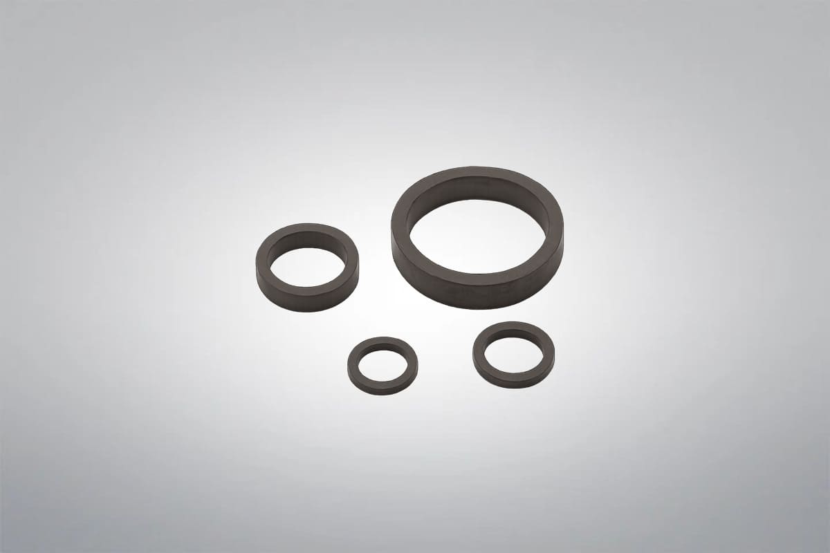Graphite Ring